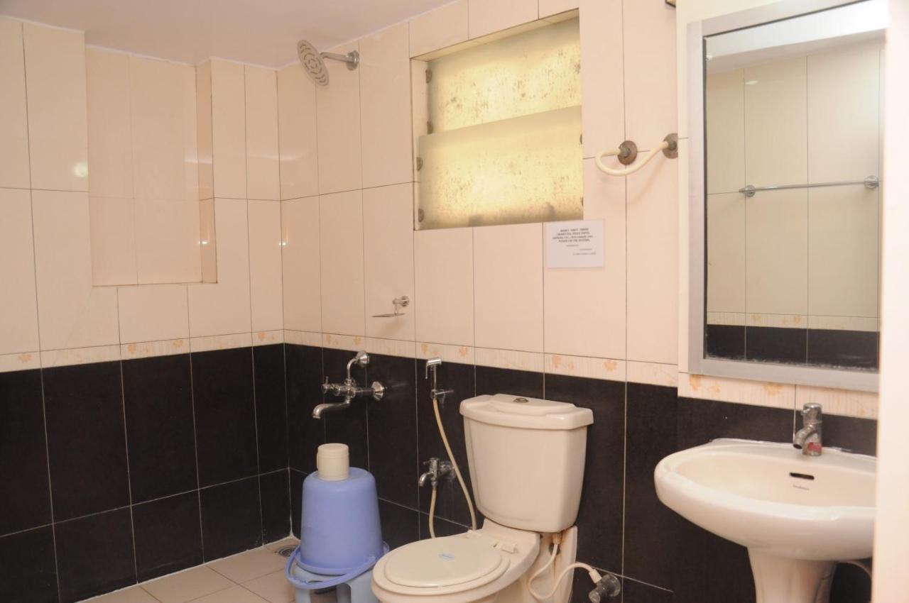 Suvarna Regency Hassan Dış mekan fotoğraf